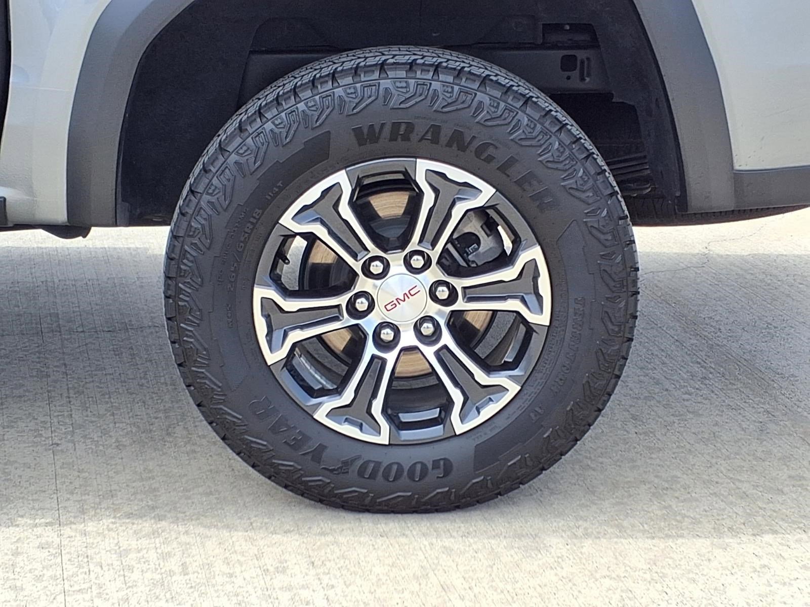 Used 2023 Sterling Metallic GMC 4WD AT4 image 9