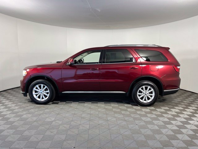 Used 2019 Red Dodge SXT Plus image 4