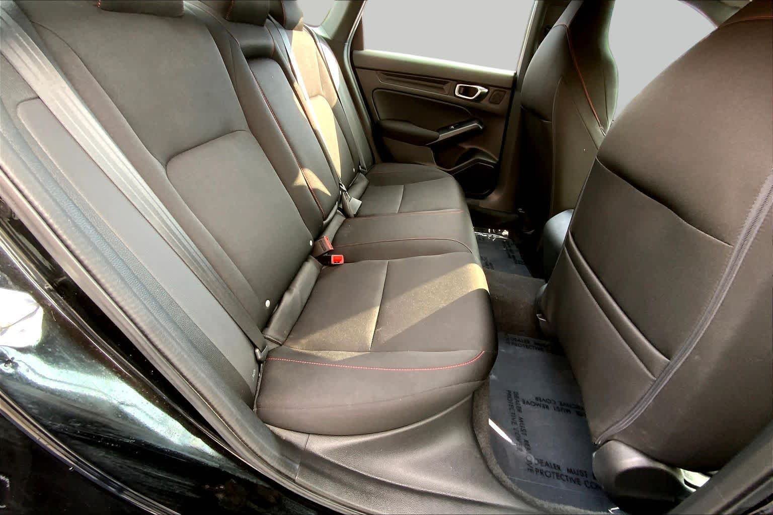 Used 2025 Crystal Black Pearl Honda  image 17
