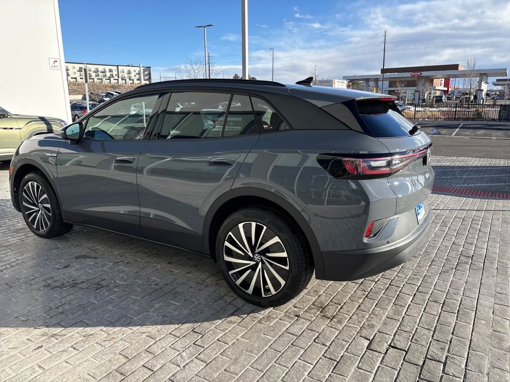 New 2026 Pure Gray Volkswagen Pro image 3
