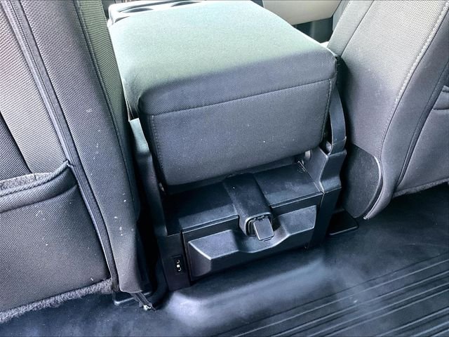 Used 2019 Red Ford XL image 28