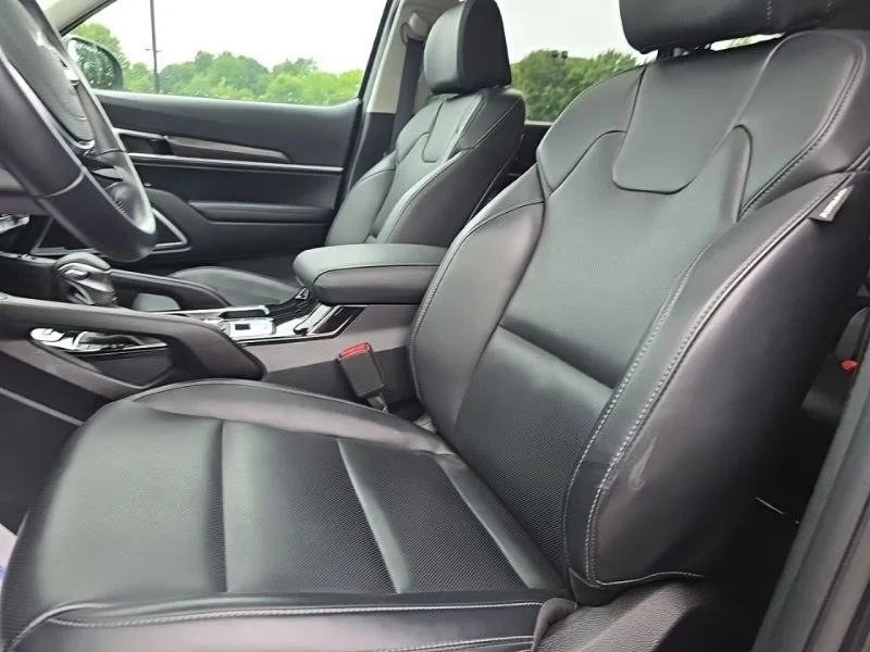 Used 2024 Gray Kia S image 25