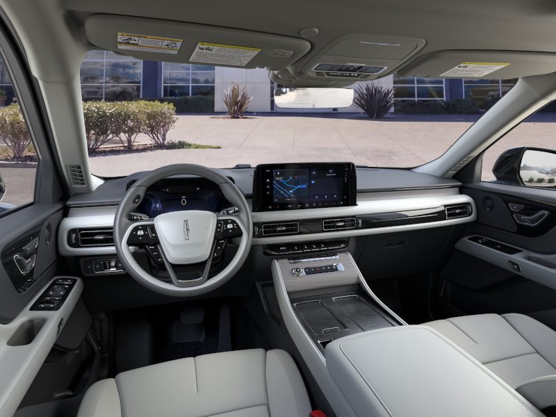 New 2026 Whisper Blue Metallic Clearcoat Lincoln Reserve® image 35