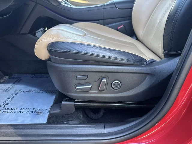 Used 2021 Red Hyundai Calligraphy image 29