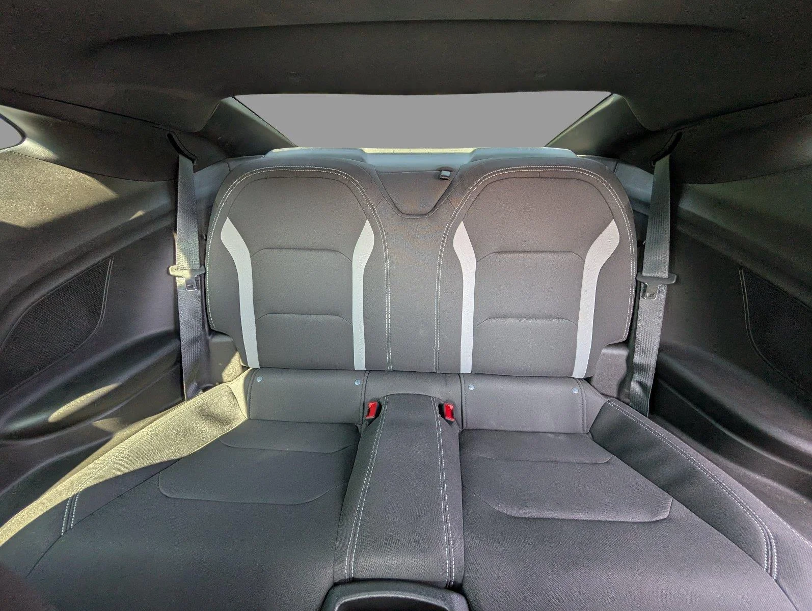 Used 2022 Rapid Blue Chevrolet LT1 image 33