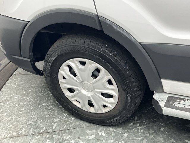 Used 2025 Oxford White Ford 250 image 23