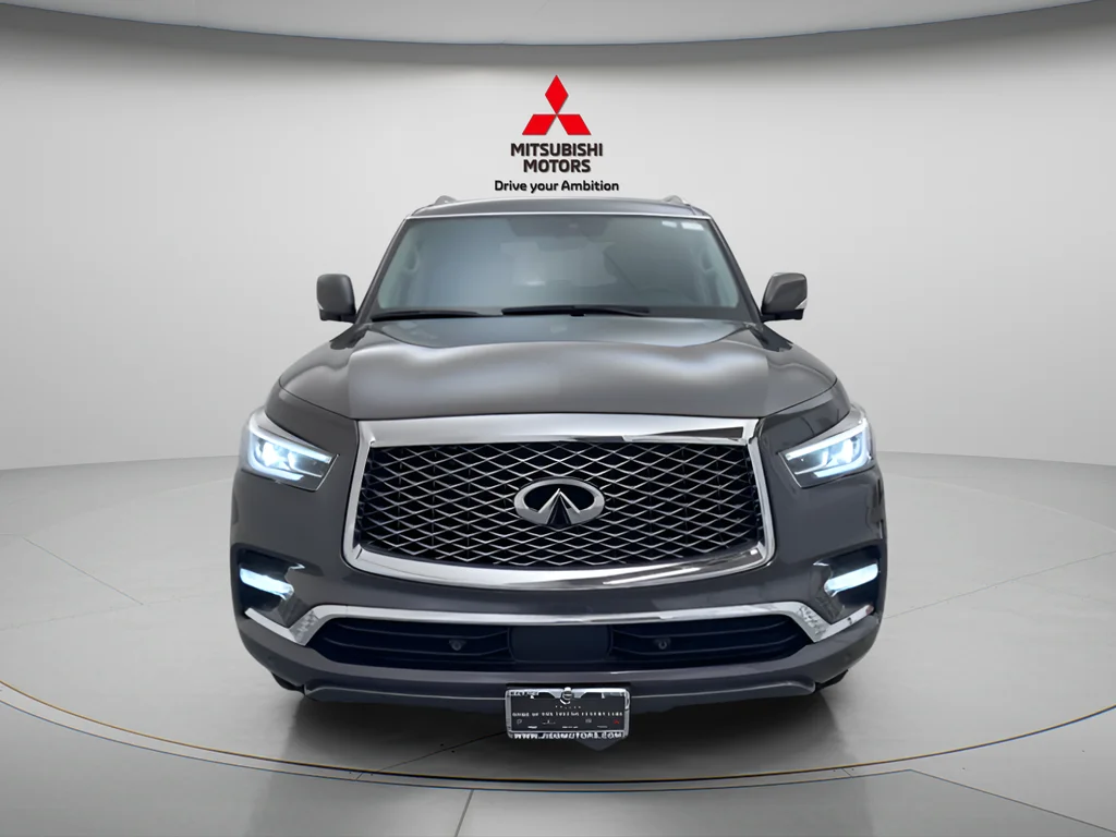 Used 2024 Anthracite Gray INFINITI LUXE image 2