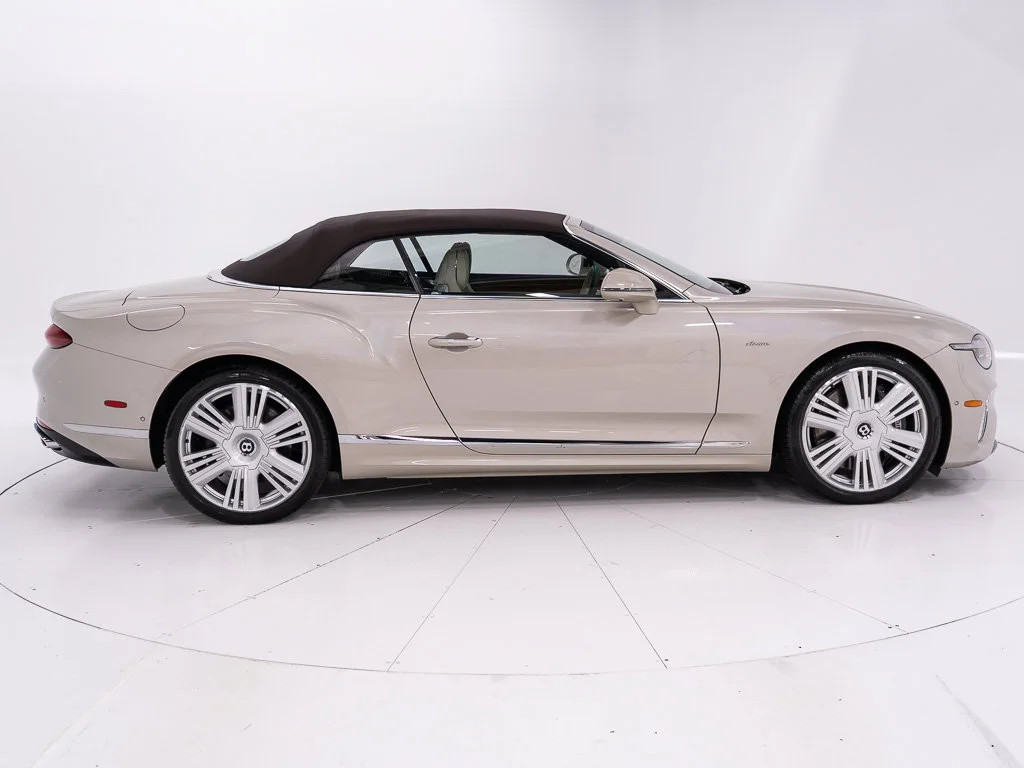 Certified Used 2026 White Sand - by Mulliner Bentley Azure image 15