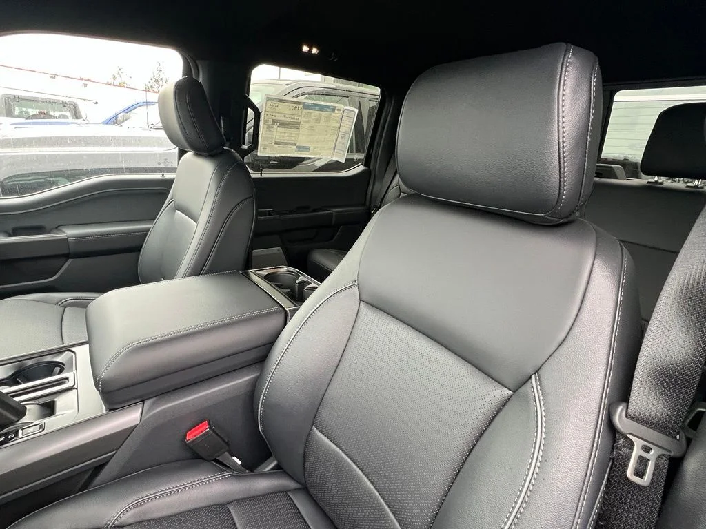 New 2026 Blue Ford Lariat image 13