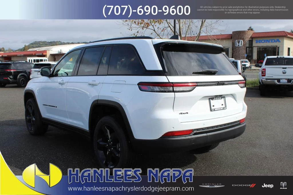 2025 Jeep Grand Cherokee Altitude - Photo 9