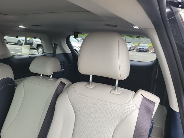 Certified Used 2025 Panthera Metal Kia SX Prestige image 19