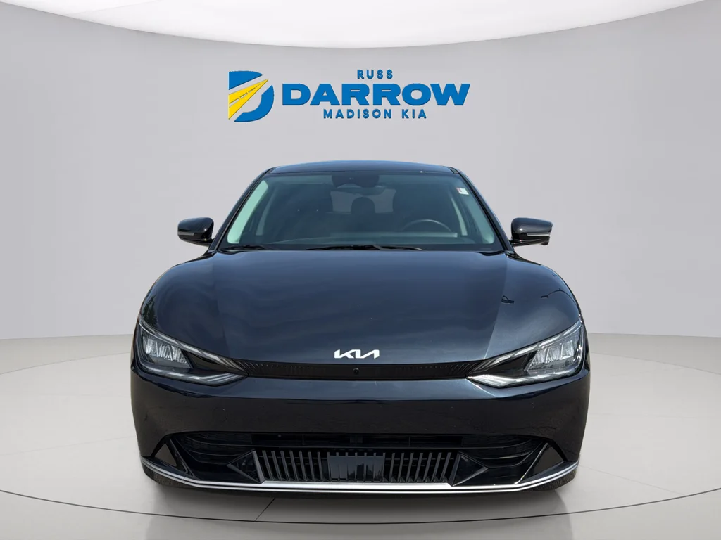 Used 2023 Gravity Blue Kia Wind image 8