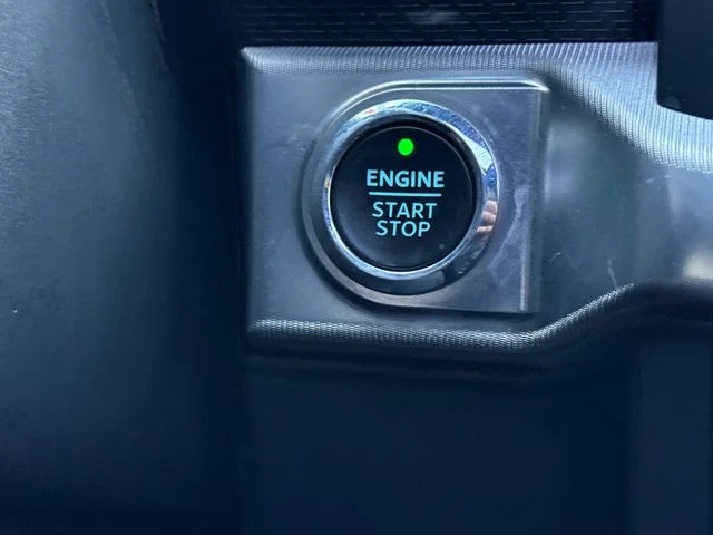 Used 2023 White Ford Raptor image 22