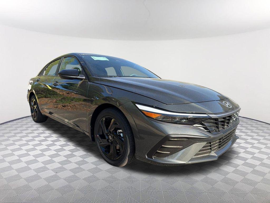 New 2026 Gray Hyundai SEL Sport image 3