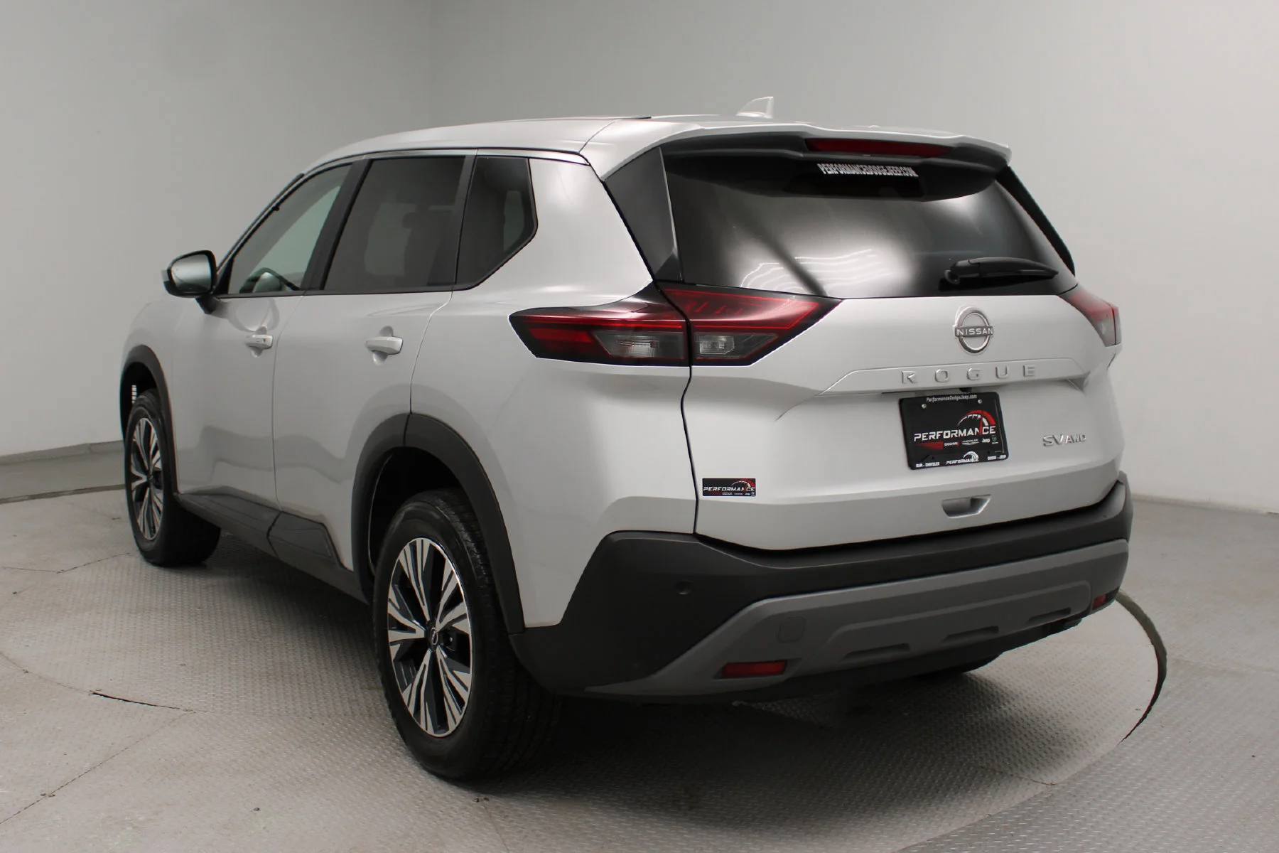 Used 2023 Brilliant Silver Metallic Nissan AWD SV image 35