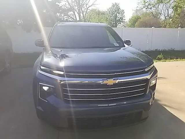 2025 Chevrolet Traverse LT - Photo 8