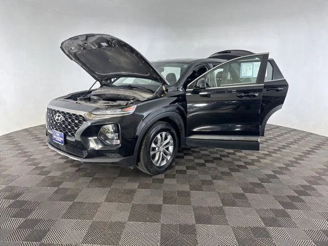 Used 2019 Black Hyundai SE image 12