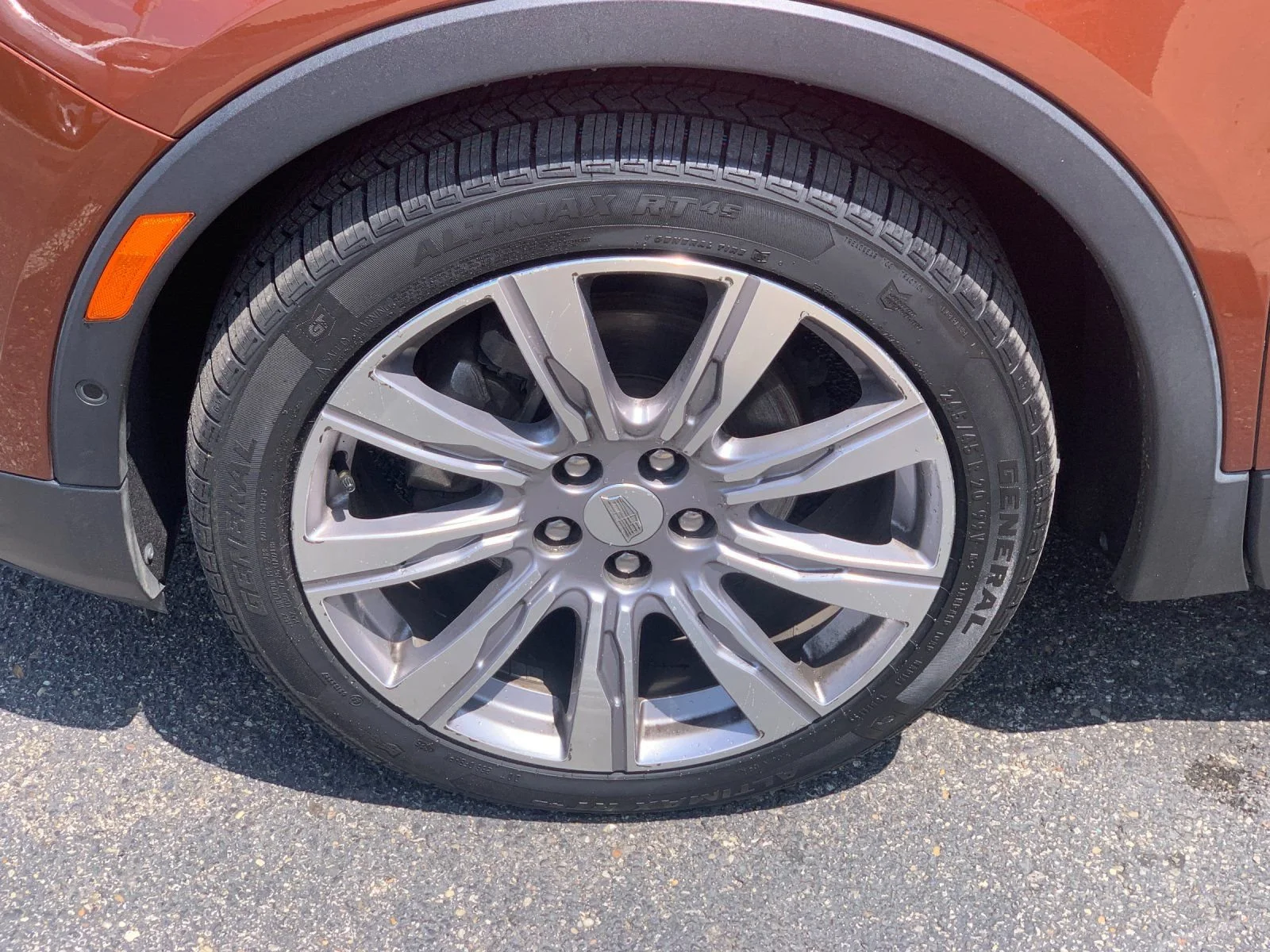 Used 2019 AUTUMN METALLIC Cadillac AWD Premium Luxury image 31