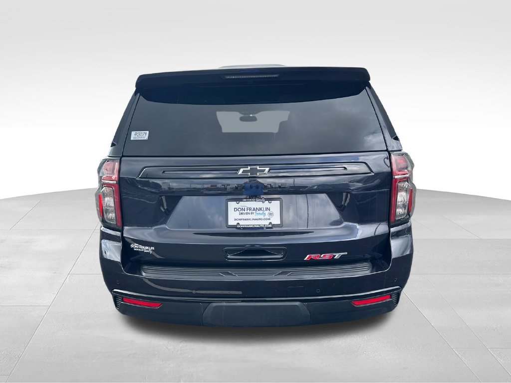 Used 2024 Gray Chevrolet RST image 5