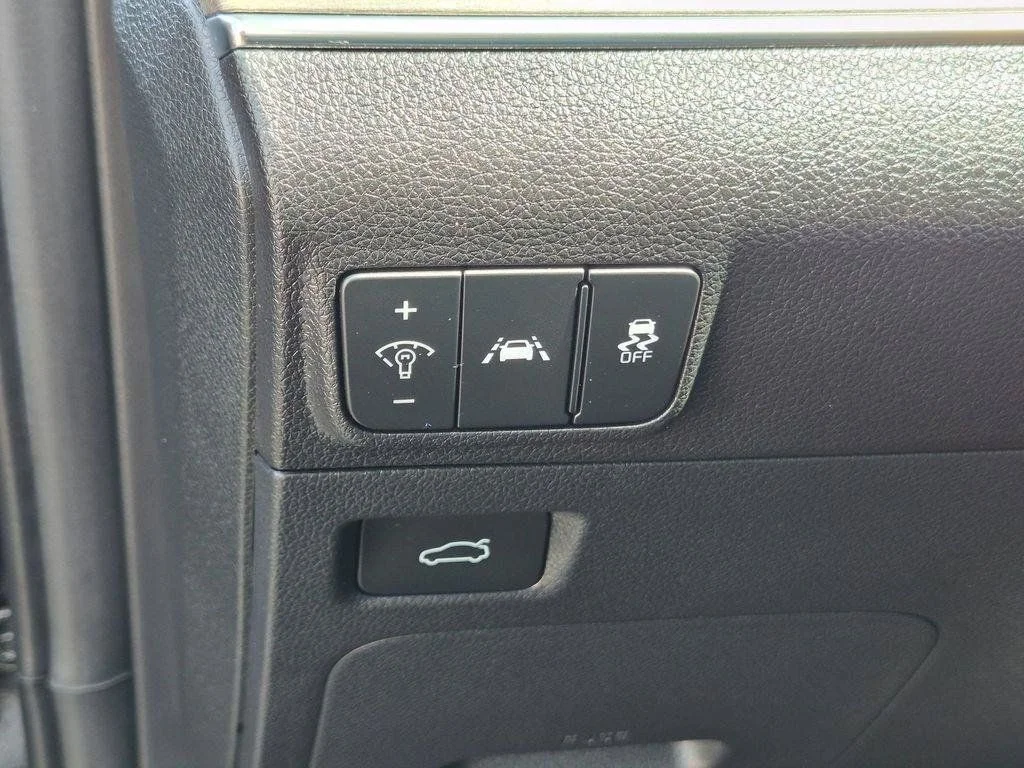 Used 2024 Black Kia EX image 14