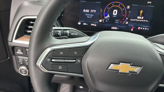 Used 2025 Black Chevrolet High Country image 23