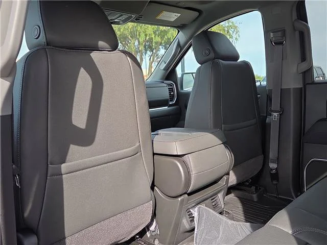 New 2026 Glacier White Tricoat GMC SLT image 13