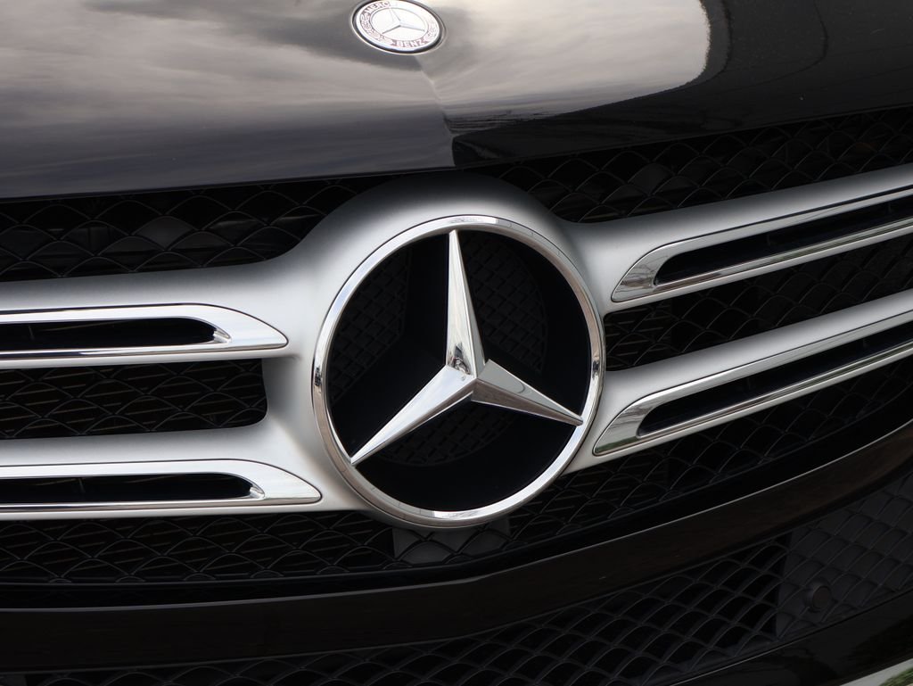 Used 2016 Mercedes-Benz GLE-Class GLE350 with VIN 4JGDA5HB6GA809309 for sale in Kansas City