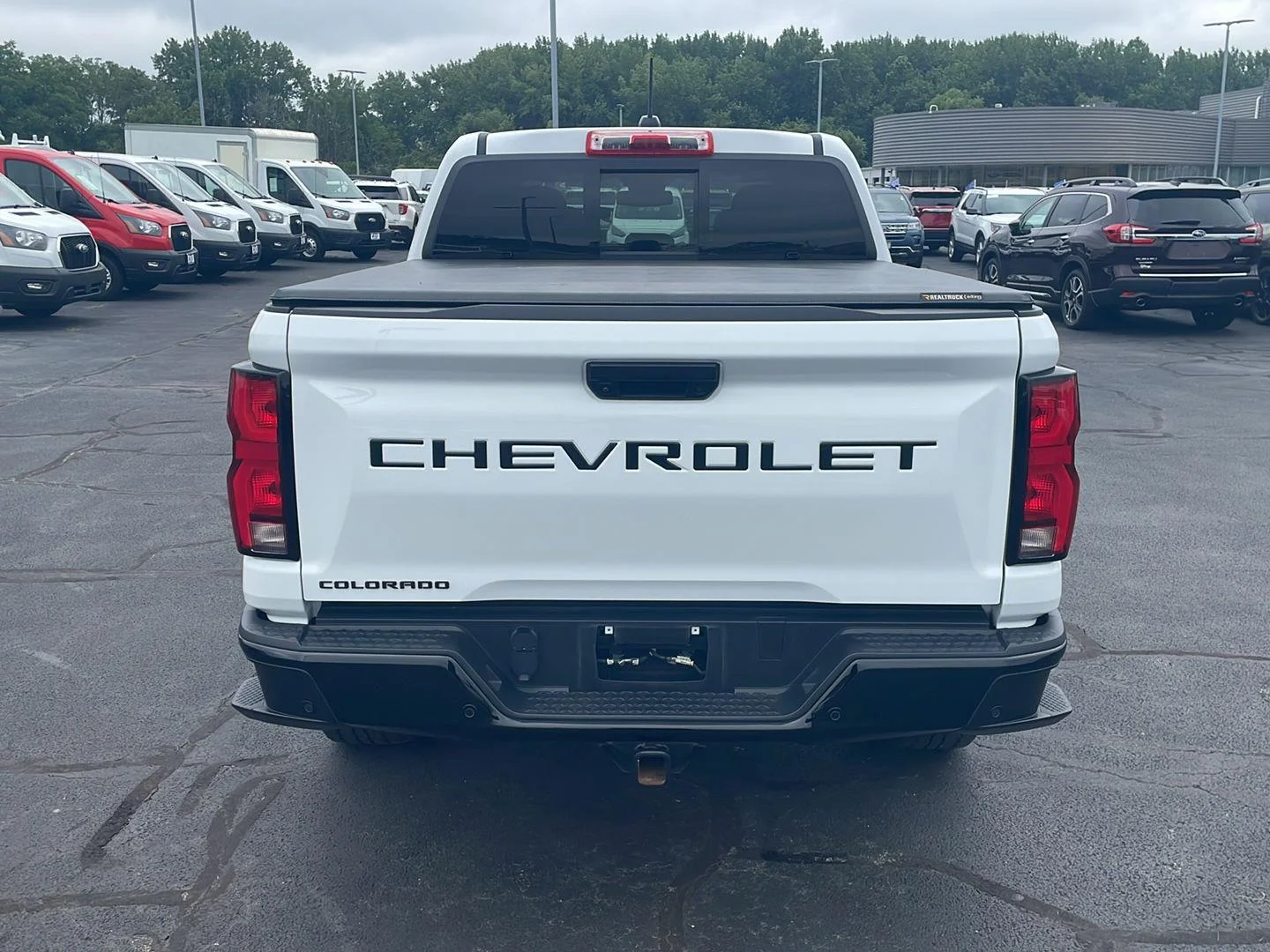Used 2024 Summit White Chevrolet 4WD Z71 image 4