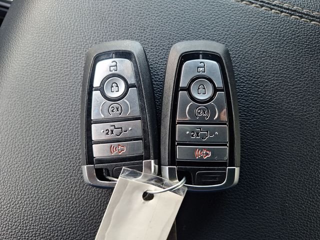 Used 2023 Silver Ford XLT image 28