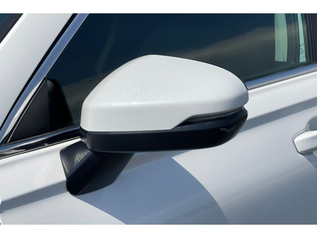 Used 2024 Platinum White Pearl Honda EX-L image 50