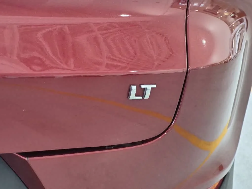 Used 2023 Crimson Metallic Chevrolet LT image 23