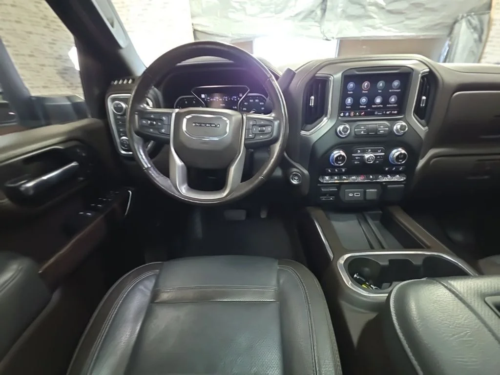Used 2021 Ebony Twilight Metallic GMC Denali image 16