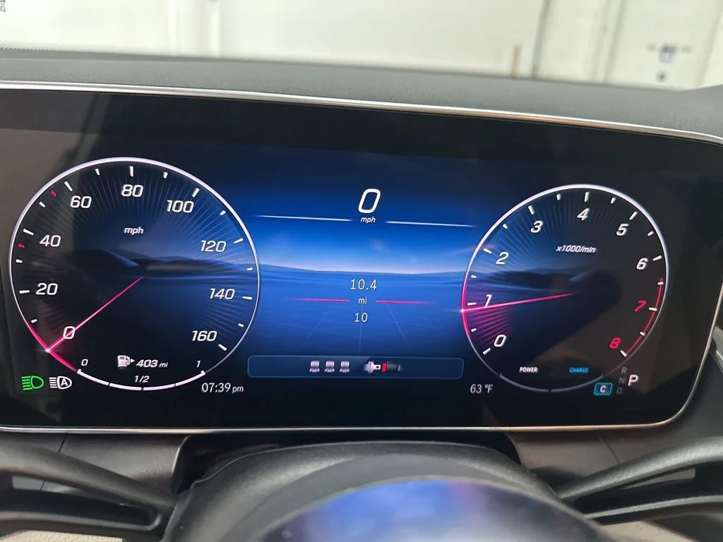 Used 2026 White Mercedes-Benz GLC 300 image 12