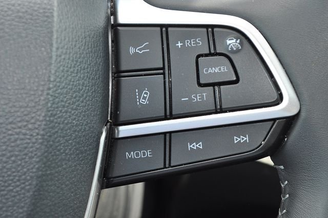 Used 2026  Toyota XLE image 28