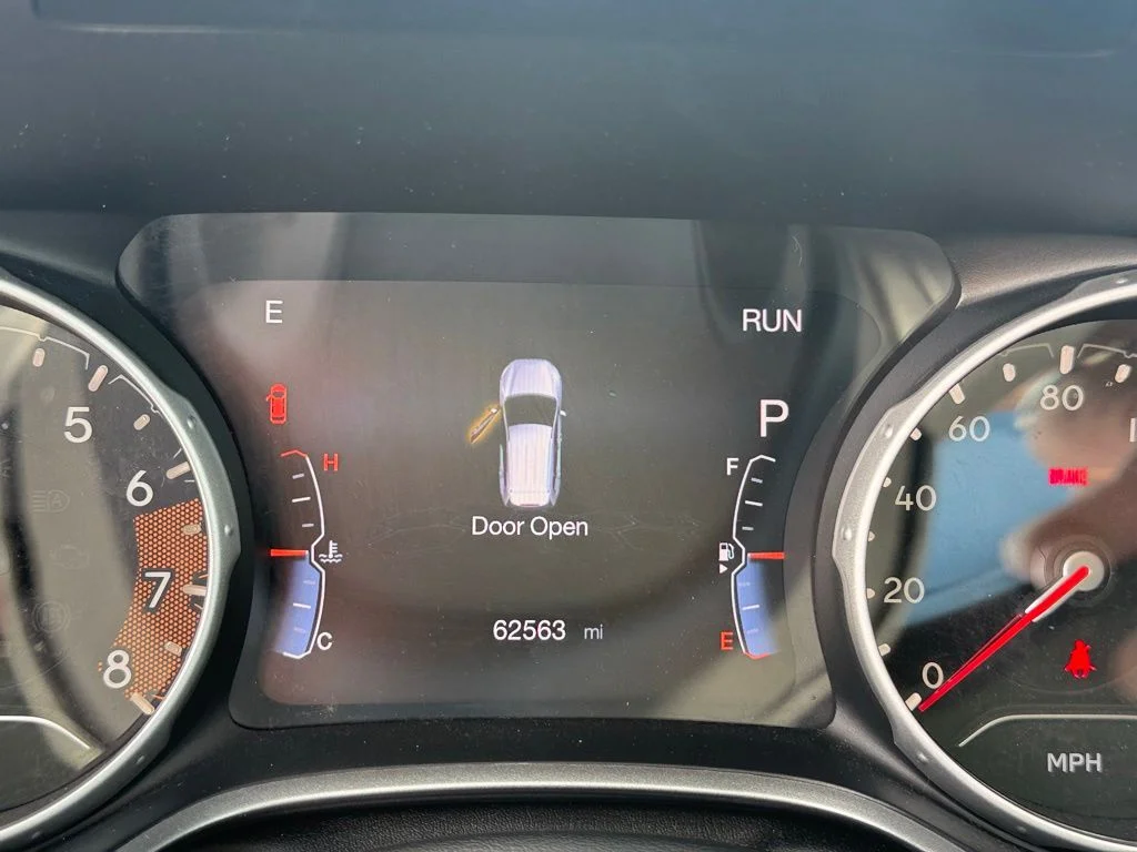 Used 2018 White Jeep Limited image 13