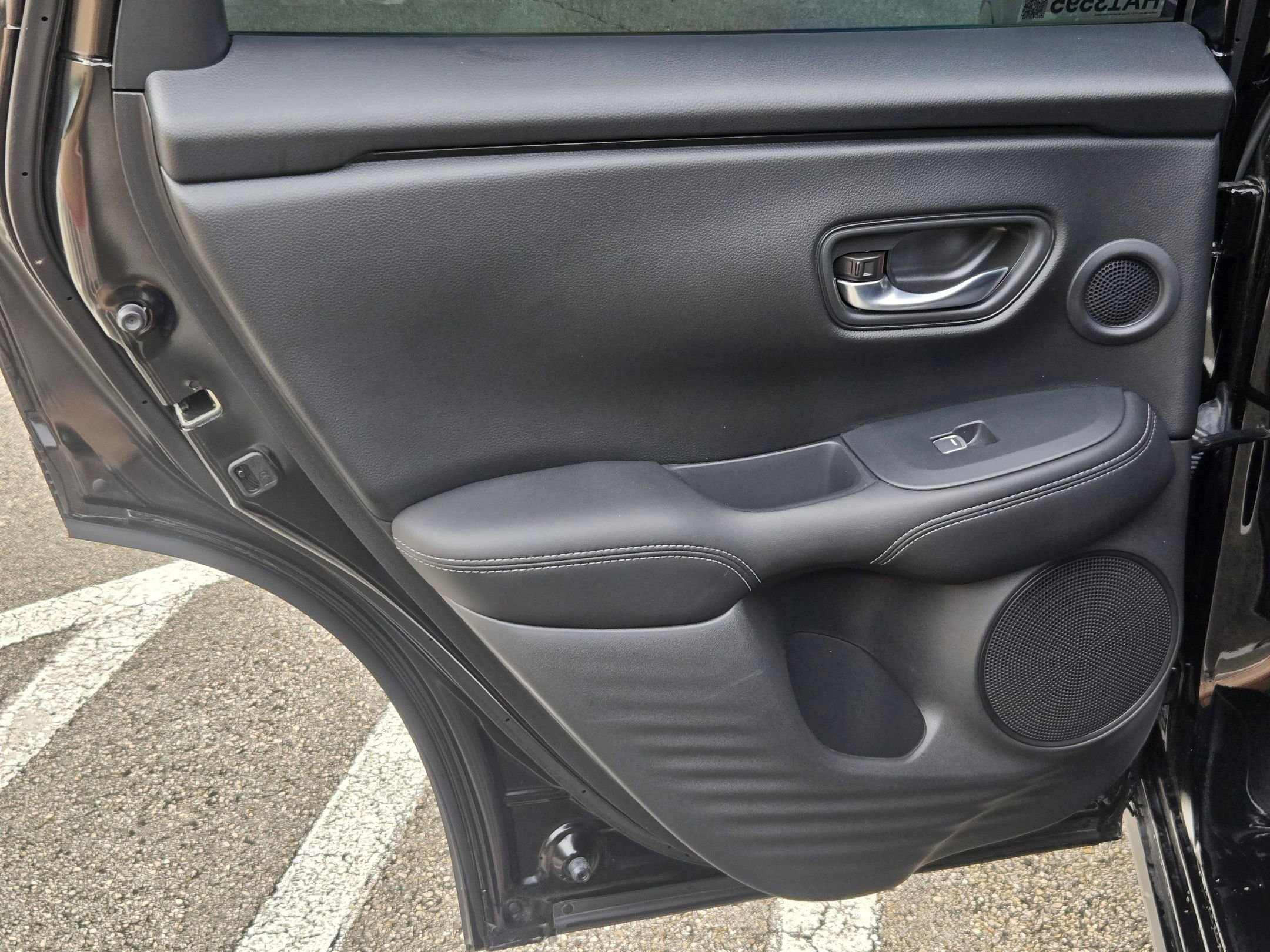 Used 2025 Black Honda EX-L image 15