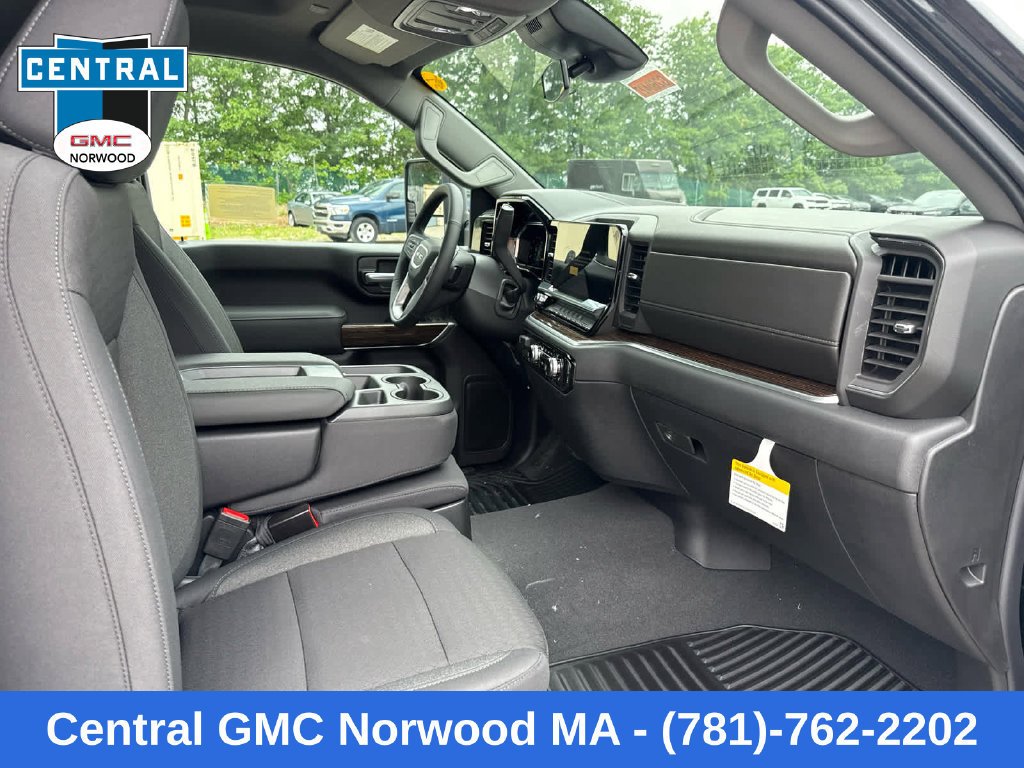 New 2026 Onyx Black GMC SLE image 15