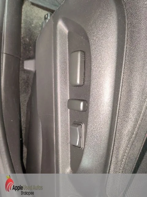 Used 2013 Black Chevrolet LT image 15