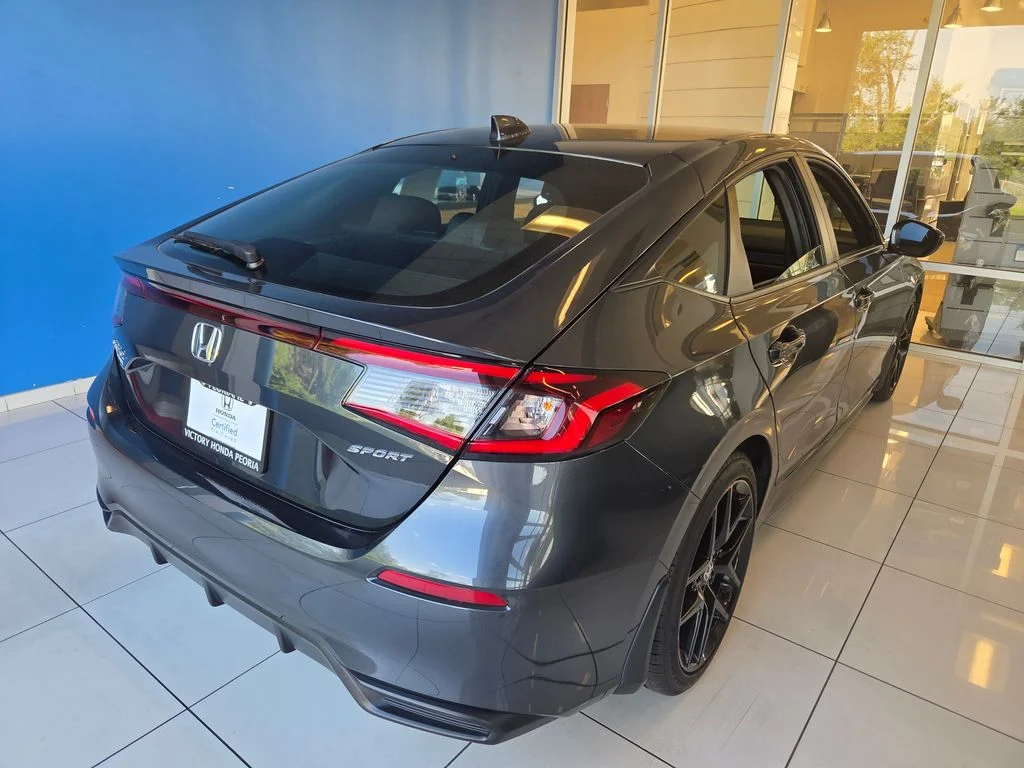2025 Honda Civic Hatchback Sport - Photo 6
