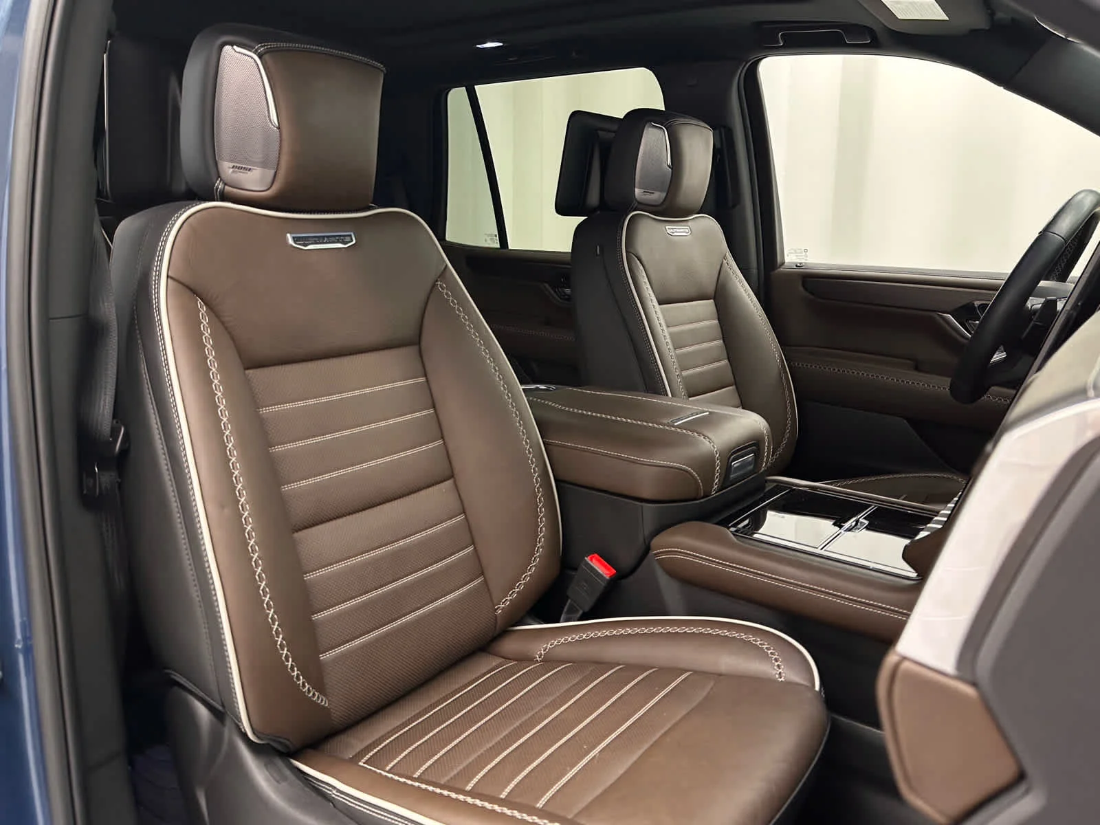Used 2026 Downpour Metallic GMC Denali Ultimate image 20