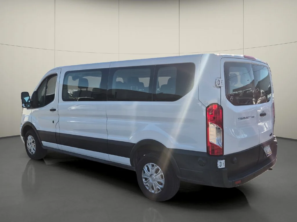 Used 2024 White Ford XLT image 5