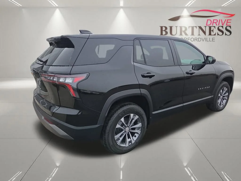 2026 Chevrolet Equinox LT - Photo 8