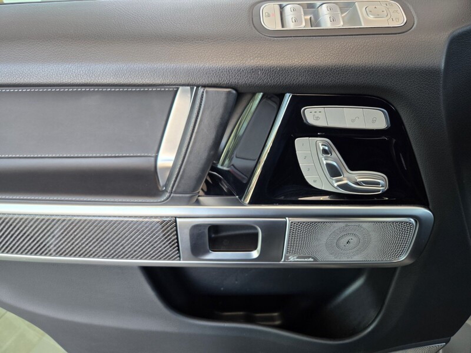 Certified Used 2022 G MANUFAKTUR Arabian Grey Mercedes-Benz AMG® G 63 image 23