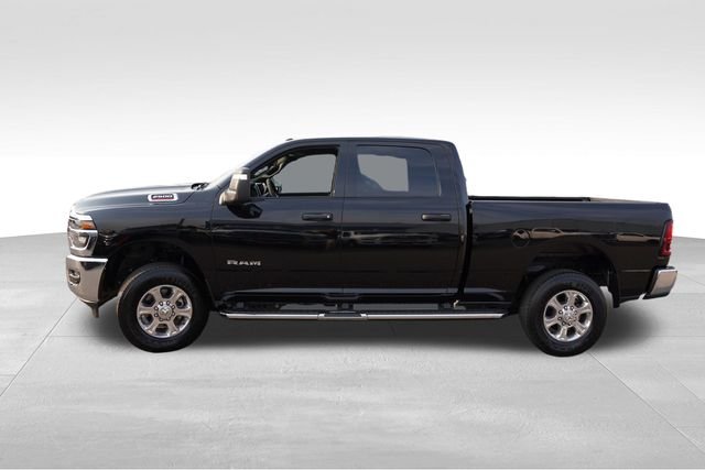 Used 2025 Diamond Black Crystal Pearlcoat Ram Big Horn image 9