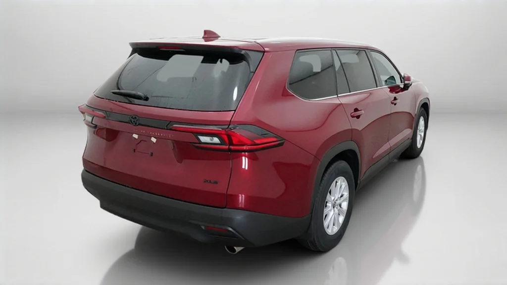 New 2026 Ruby Flare Pearl Toyota XLE image 11