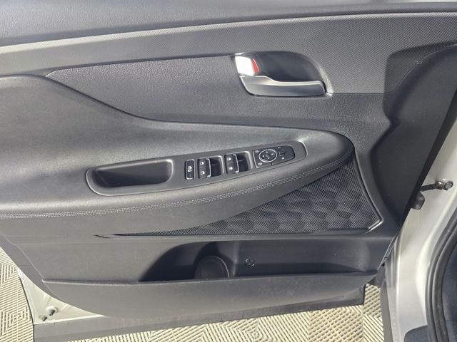 Used 2023 Shimmering Silver Hyundai SEL Convenience image 15