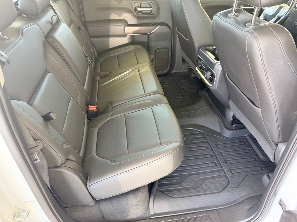 Used 2019 White GMC SLT image 36