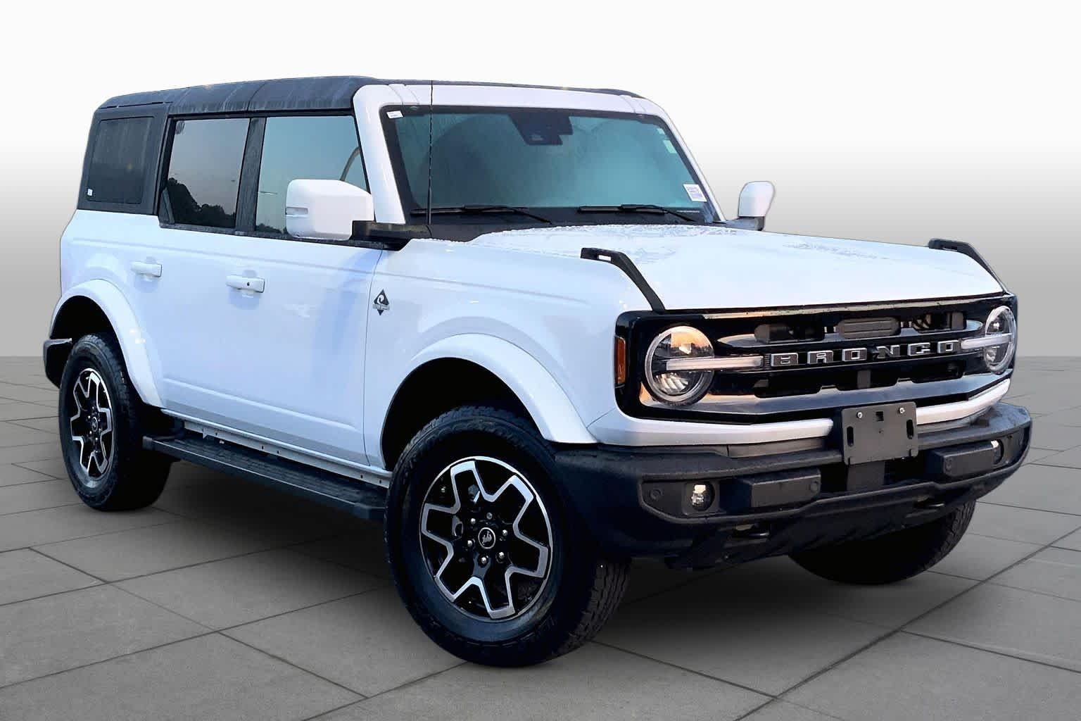 Used 2024 Oxford White Ford Outer Banks image 3