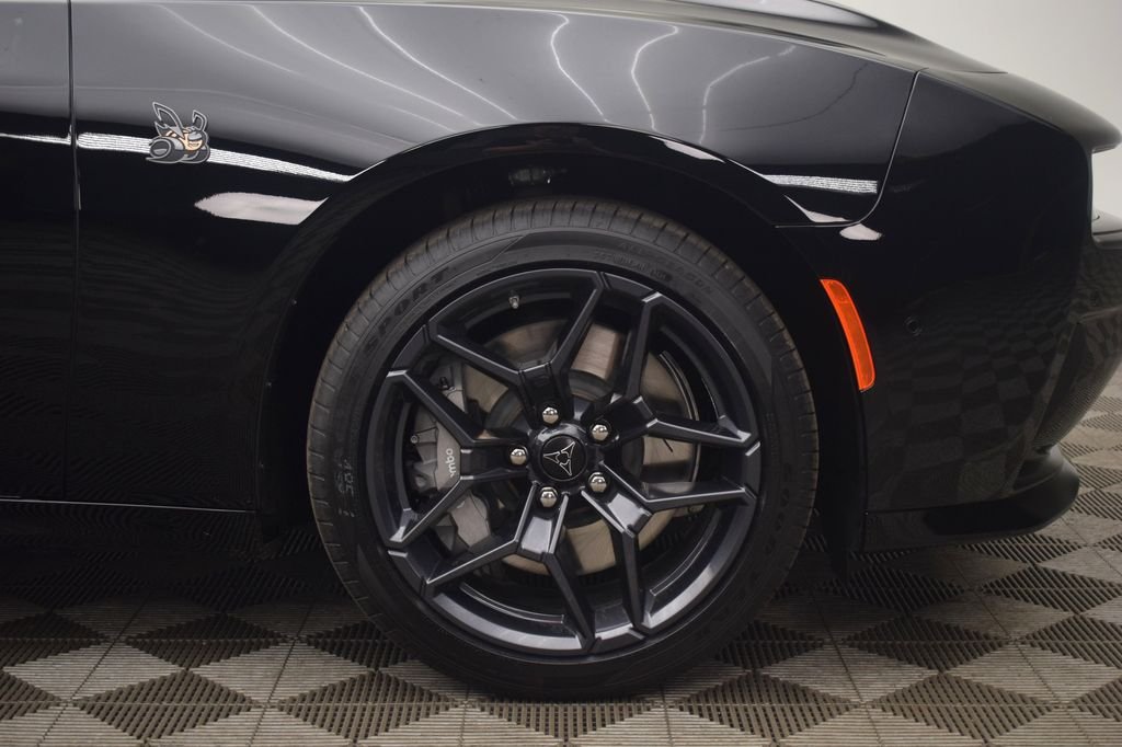 New 2026 Diamond Black Crystal Pearlcoat Dodge Scat Pack Plus image 6