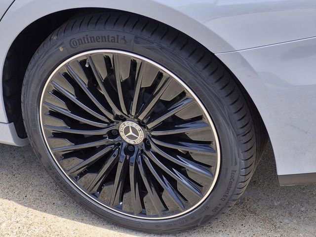 New 2026 MANUFAKTUR Alpine Grey Mercedes-Benz E 350 image 44